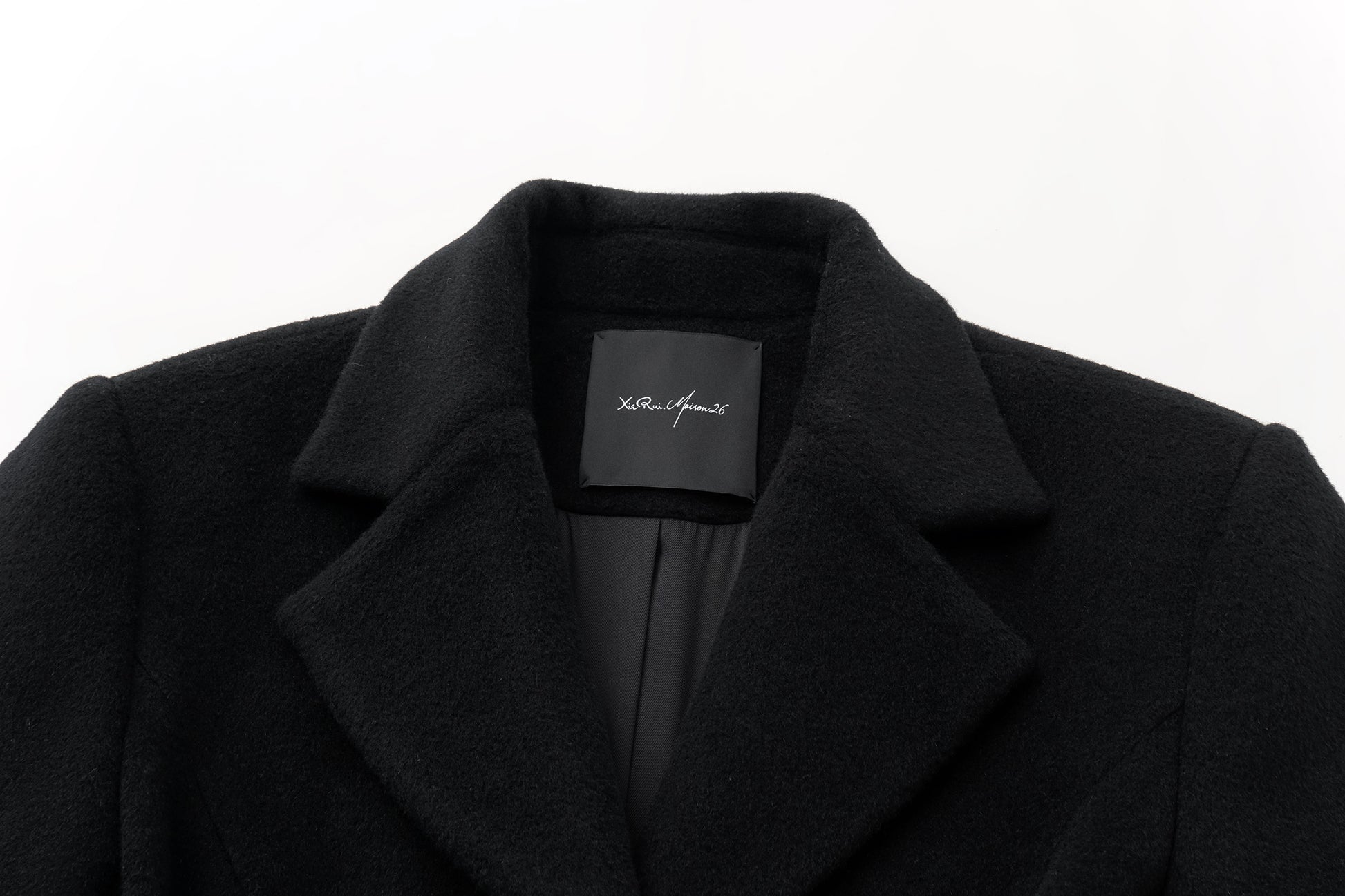 Vintage-Inspired Tailored Wool Blazer