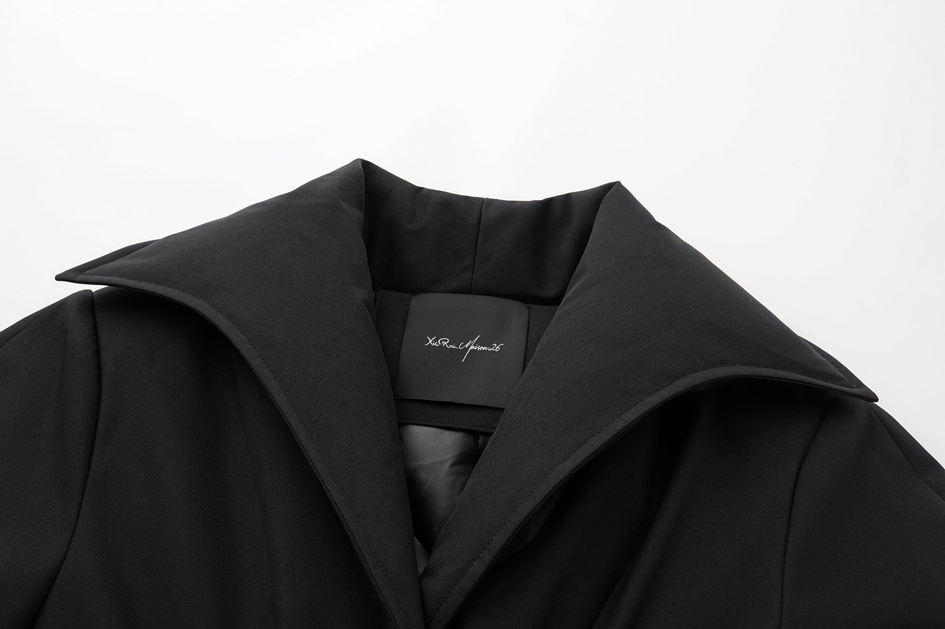 Minimalist Silhouette Long Line Down Coat with Sculpted Lapel and Defined Waist