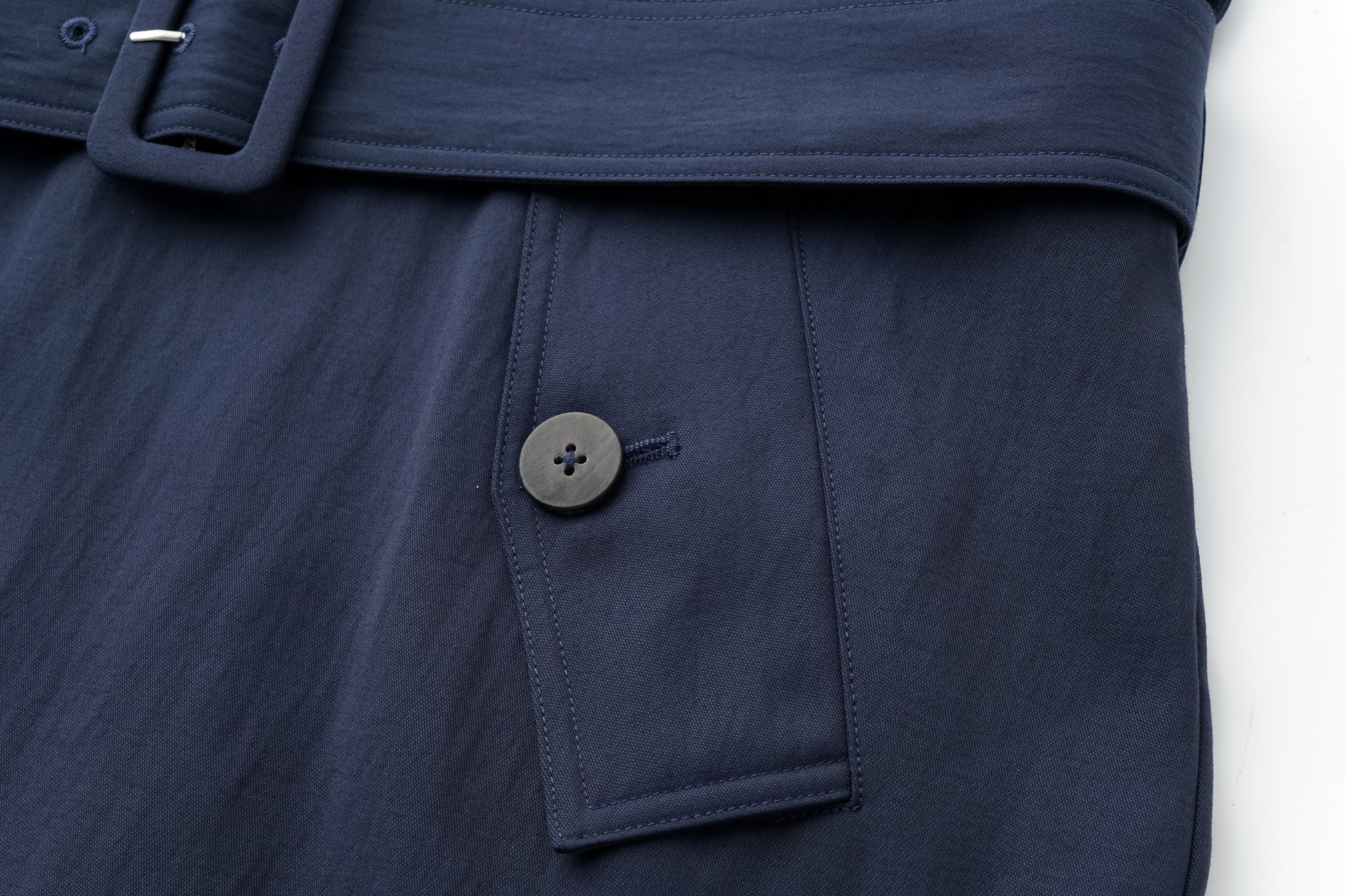 Textured Raglan-Sleeve Trench Coat with Organic Draping