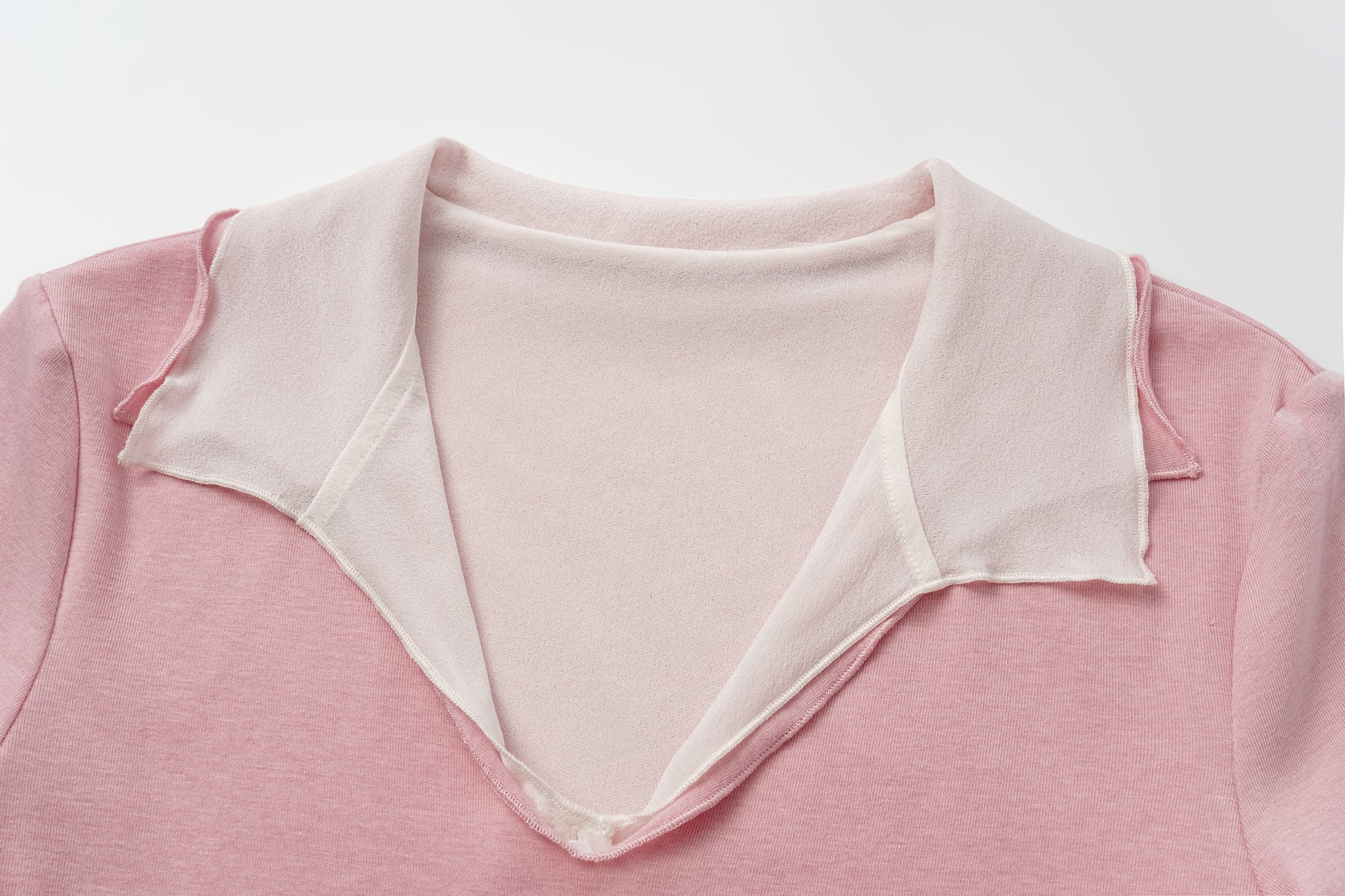 Color-Blocked Layered V-Neck Top (Fake Two-Piece)
